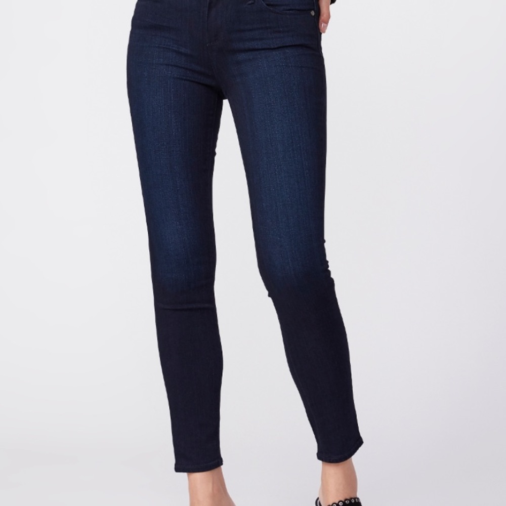 Paige Verdugo Ankle - dark wash jeans